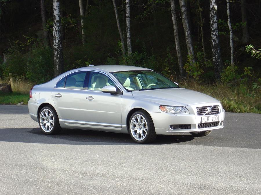  Volvo S80 2006 года  (фото 31 из 160)